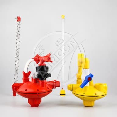 Poultry Water Pressure Regulator Automatic Adjustable Pressure Reducing Valve Pp Plastic Customized Size Multi-animal Use